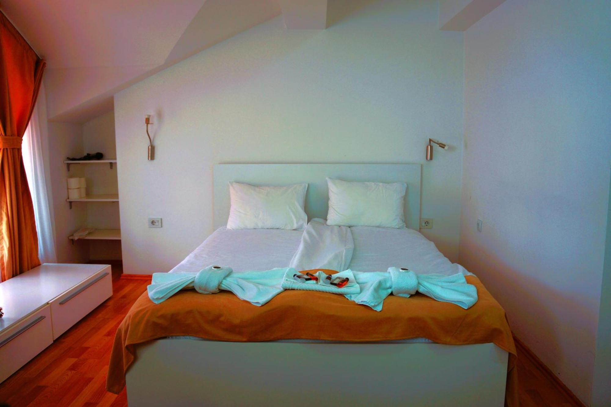 Ammotti Hotel Ohrid Exteriör bild
